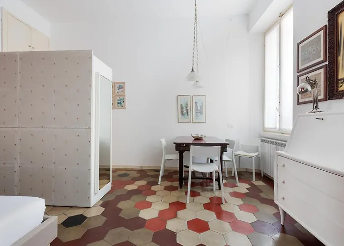 Brenta M3 - Floral Apartment
